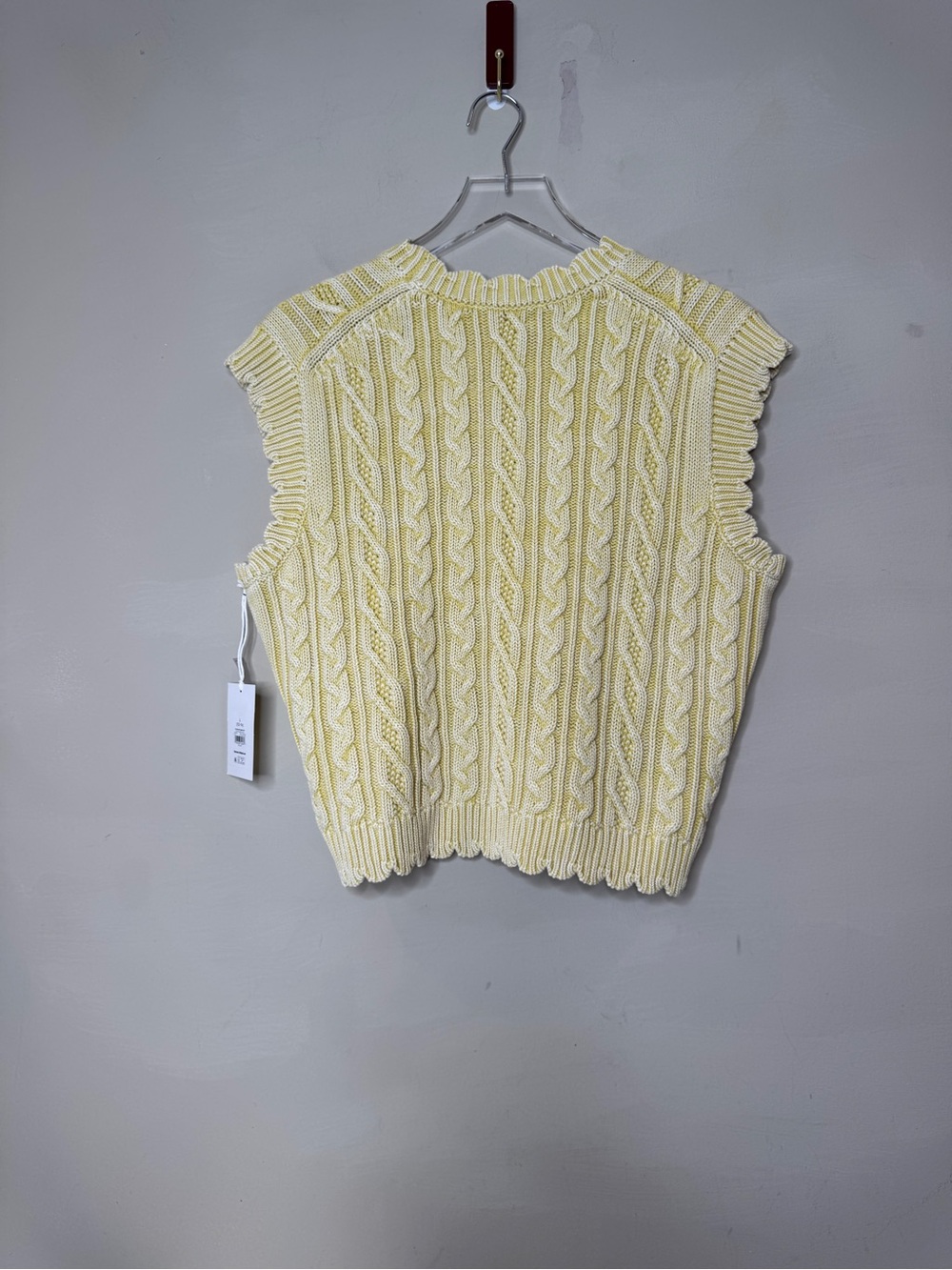 Free Assembly Cable Knit Sweater Vest NWT Yellow 100% Cotton Size Large 12-14 - Picture 5 of 9